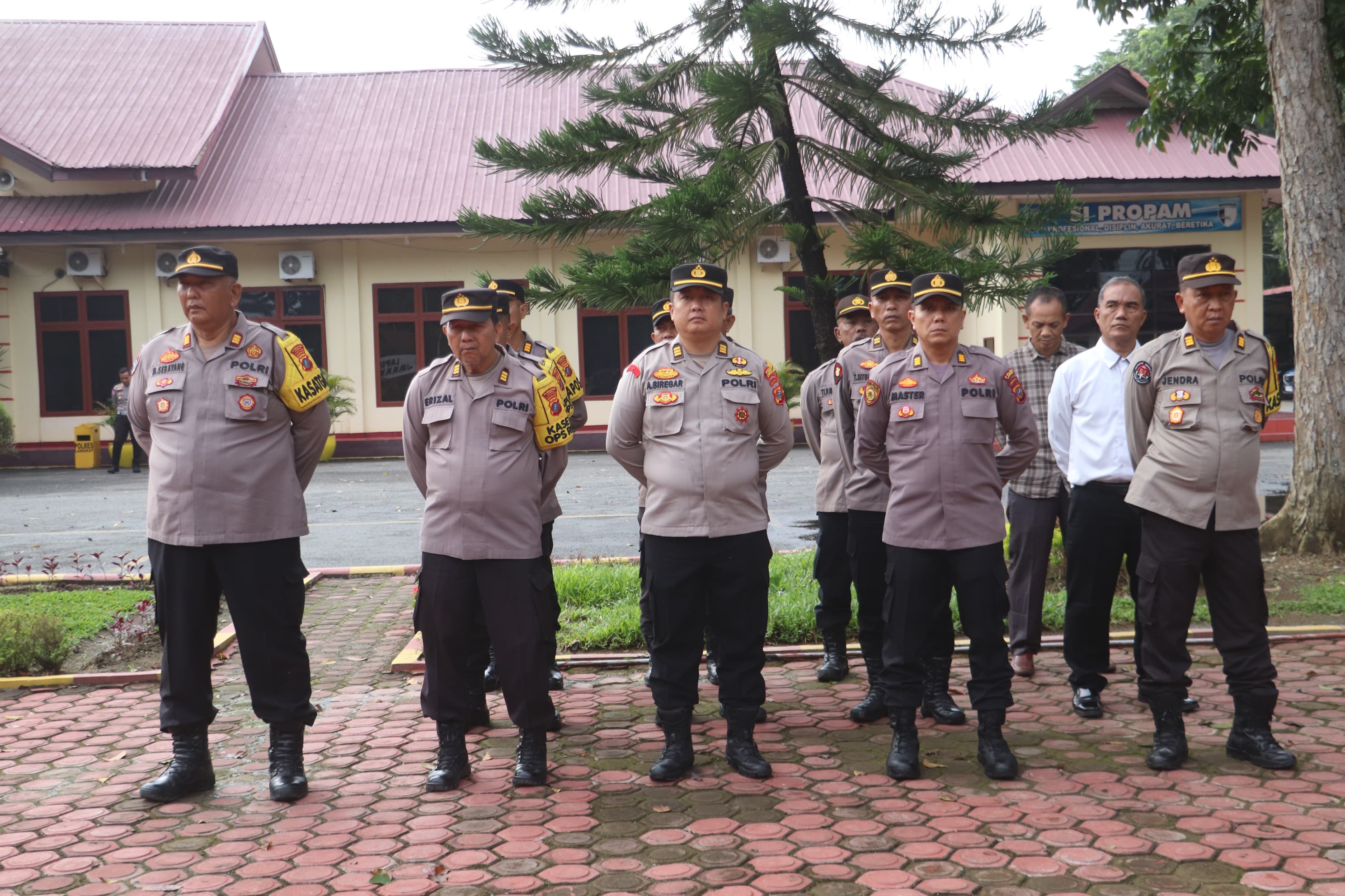 Polres Langkat Gelar Apel Siaga I untuk Pengamanan Pelantikan Presiden dan Wapres 2024